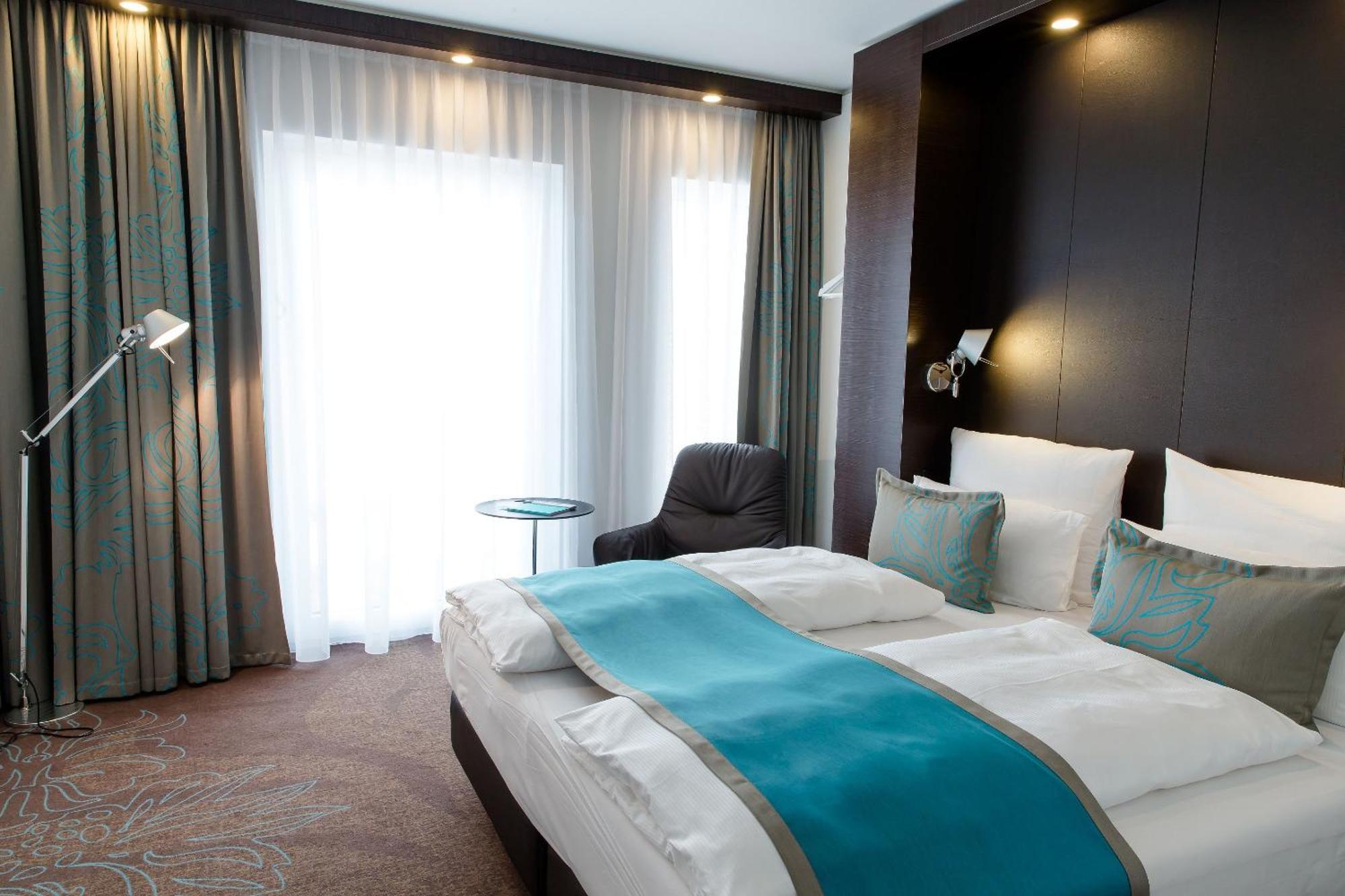 Motel One Stuttgart-Bad Cannstatt Екстер'єр фото
