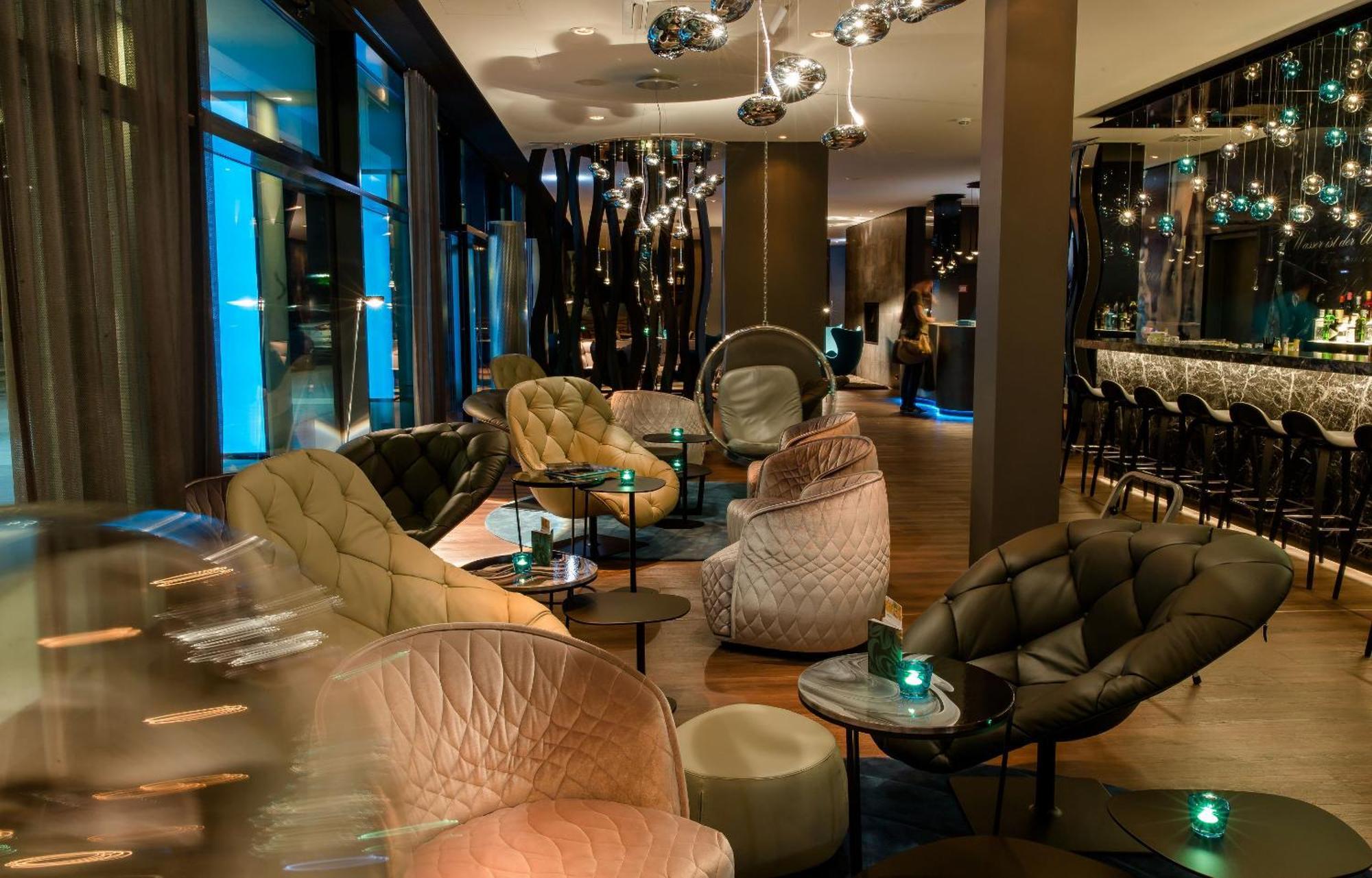 Motel One Stuttgart-Bad Cannstatt Екстер'єр фото