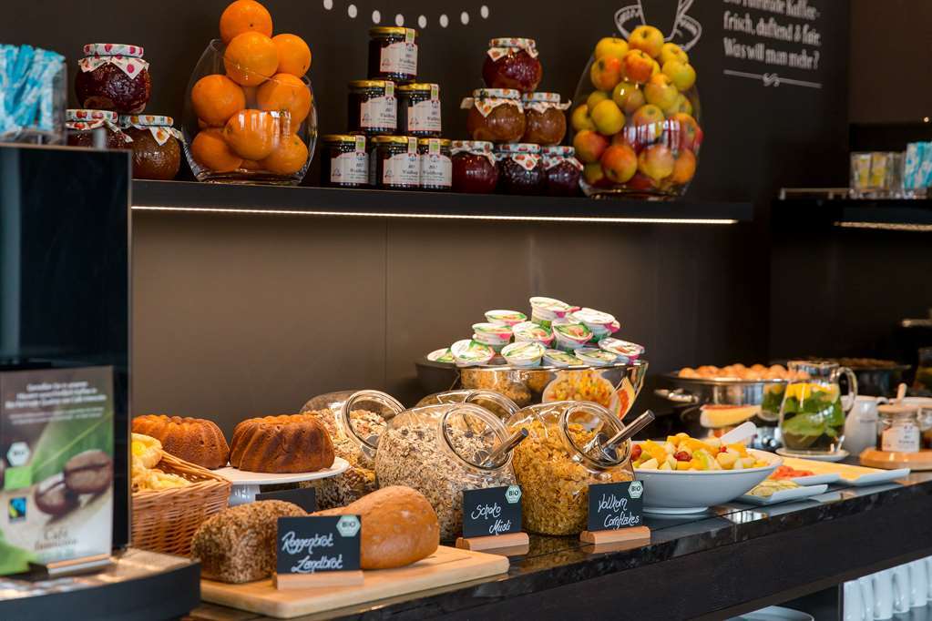 Motel One Stuttgart-Bad Cannstatt Ресторан фото