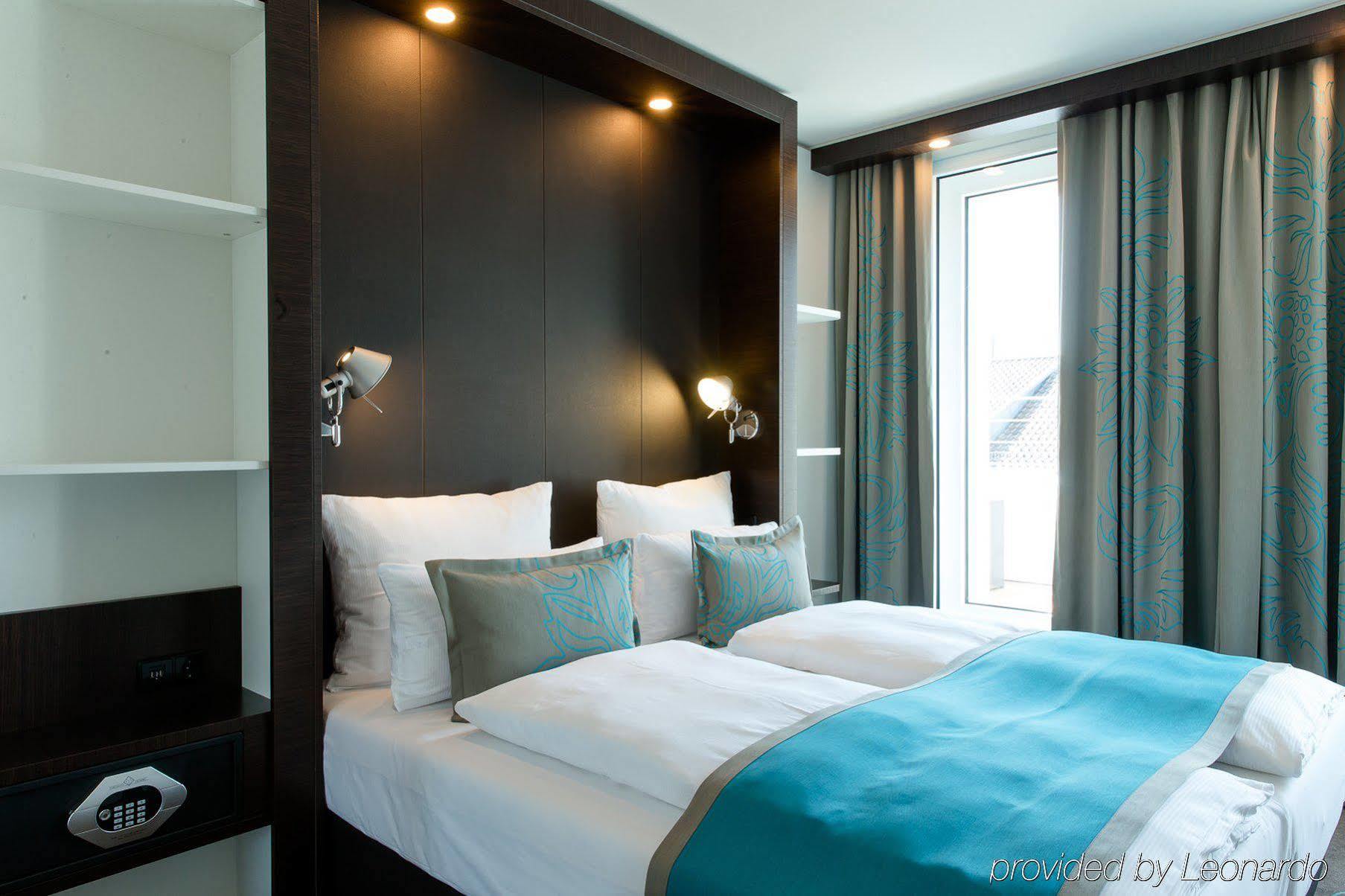 Motel One Stuttgart-Bad Cannstatt Екстер'єр фото