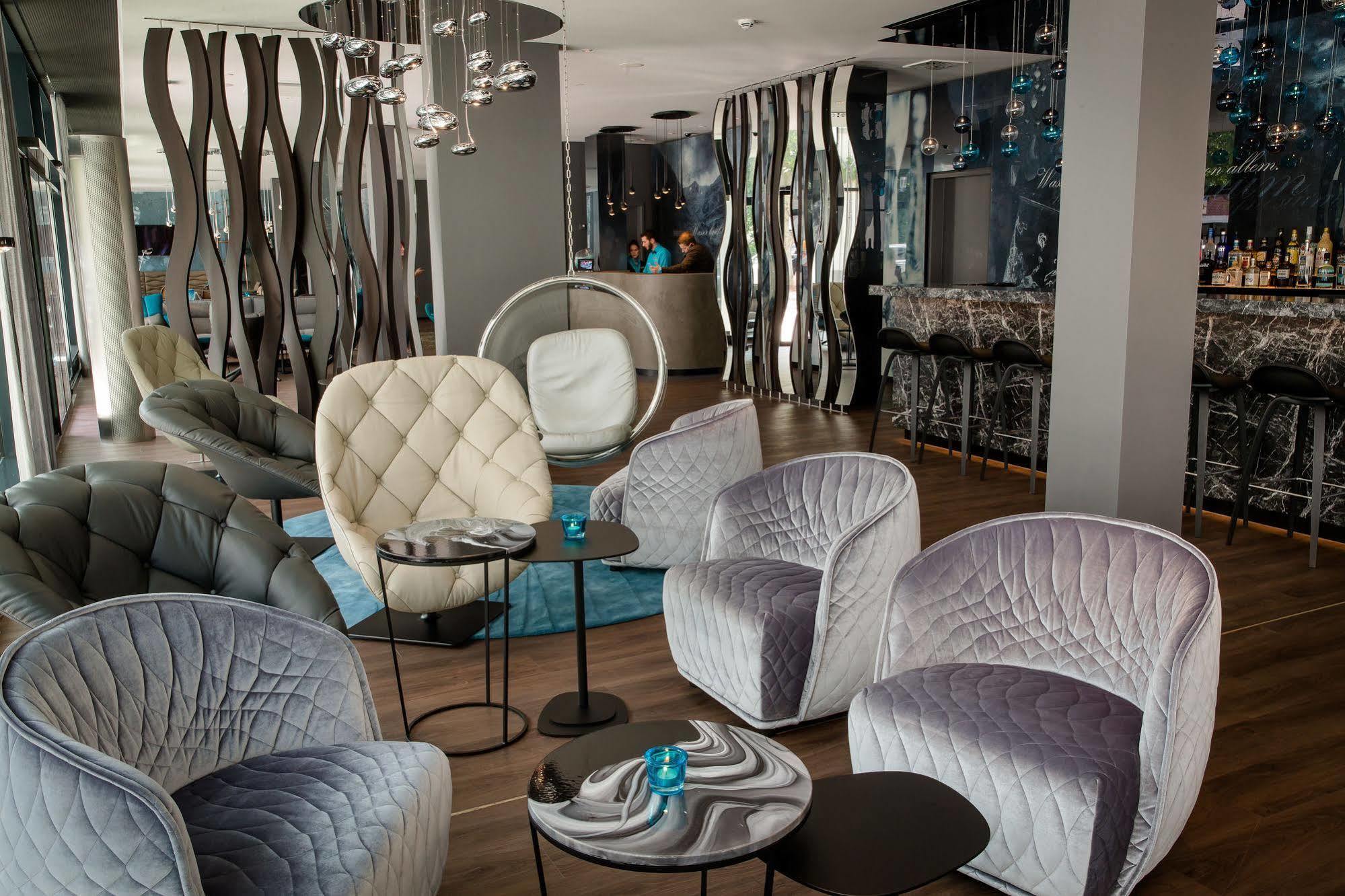 Motel One Stuttgart-Bad Cannstatt Екстер'єр фото