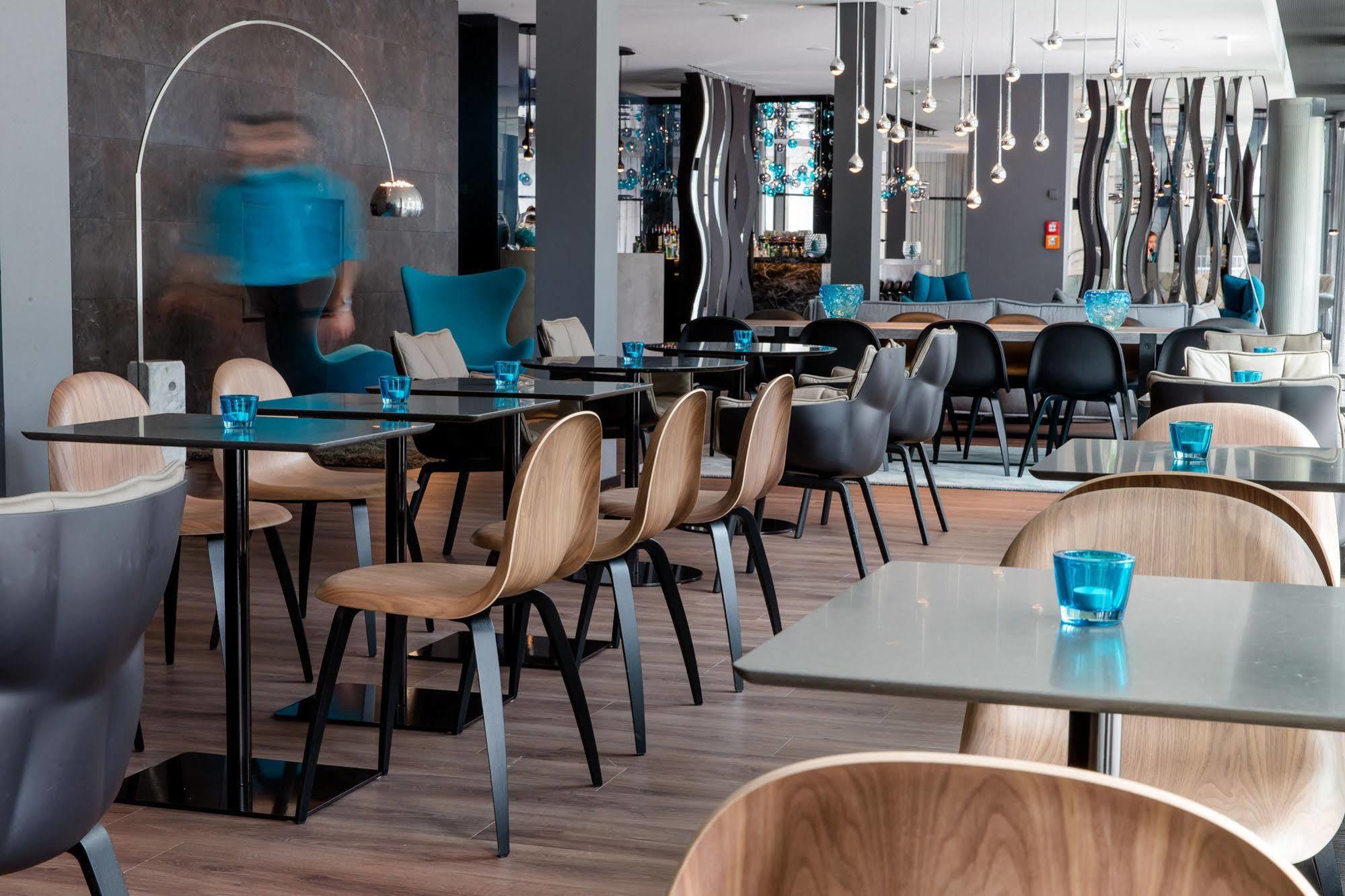 Motel One Stuttgart-Bad Cannstatt Екстер'єр фото